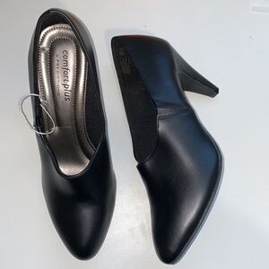 Comfort plus by predictions ankle boot sz 10 New